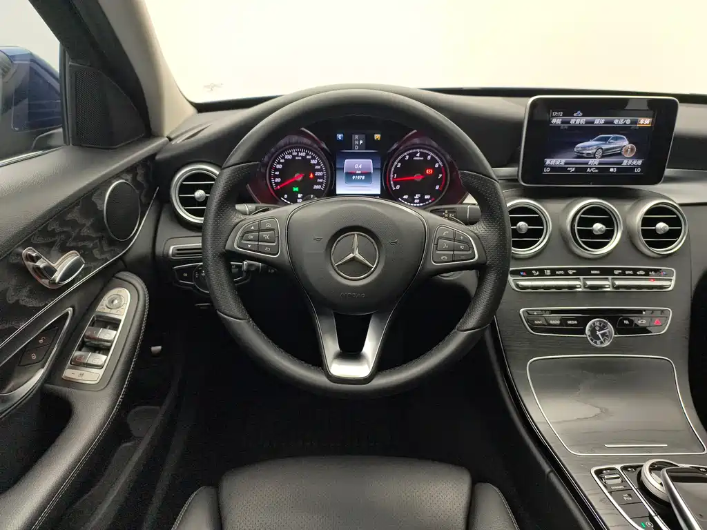 Mercedes-Benz C-Class 2018 — фото 15