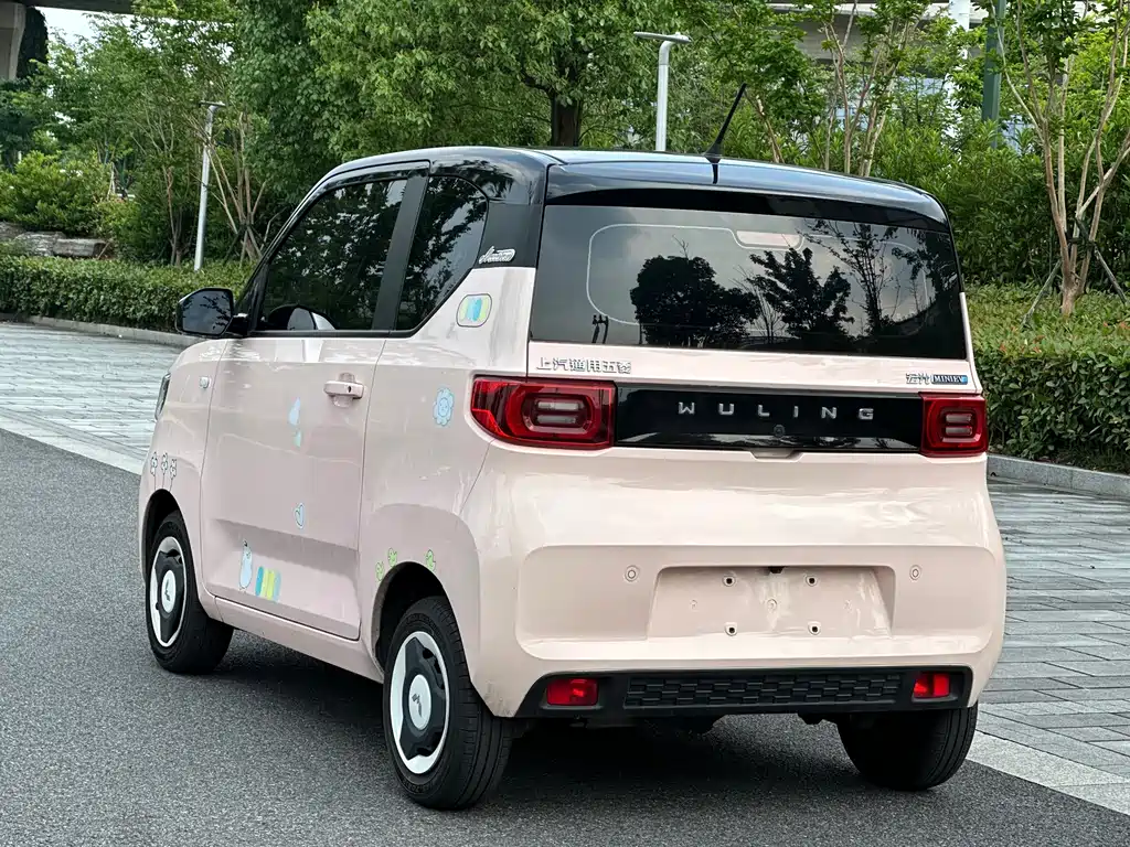 Wuling MINIEV 2021 — фото 4