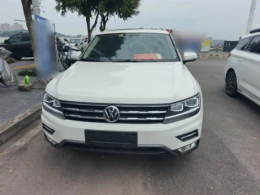 Volkswagen Tiguan L 2018 — фото 3