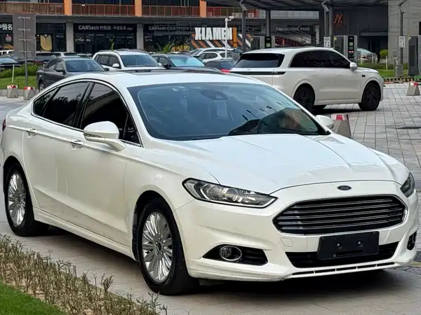 Ford Mondeo 2013