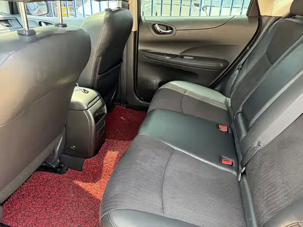 Nissan Tiida 2013