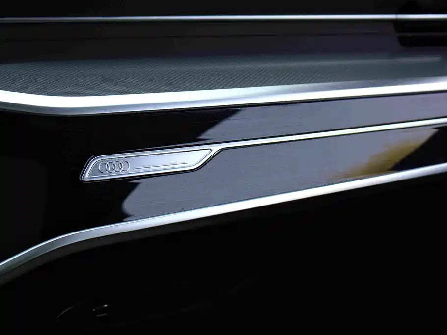 Audi A6L 2024 — фото 9