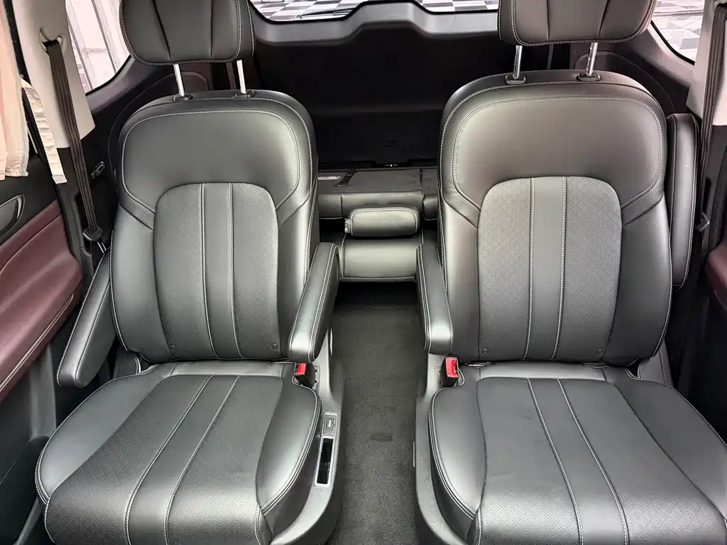GAC Trumpchi M6 2022 — фото 18