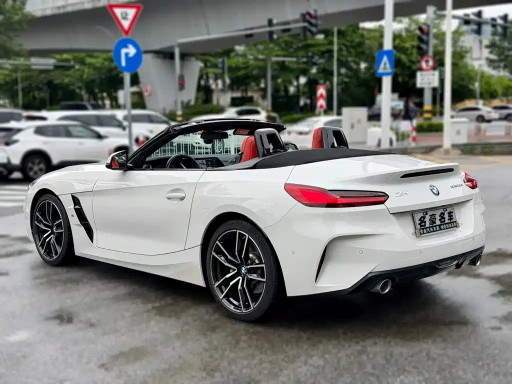 BMW Z4 2022 — фото 4
