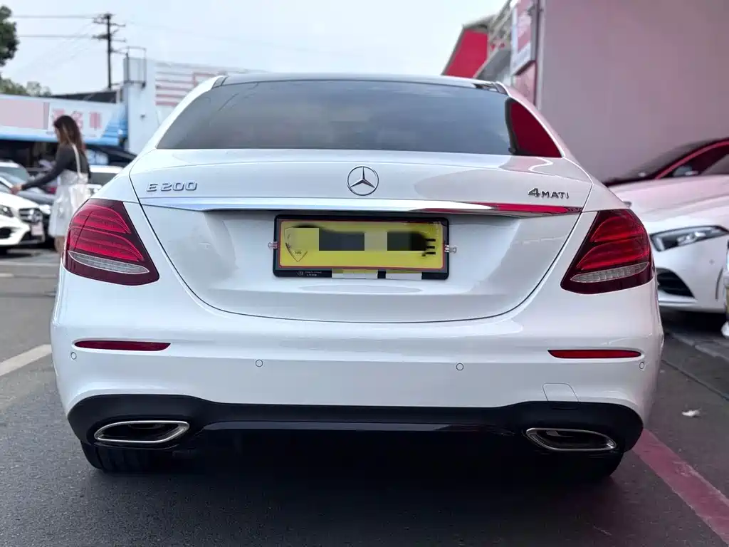 Mercedes-Benz E-Class 2017