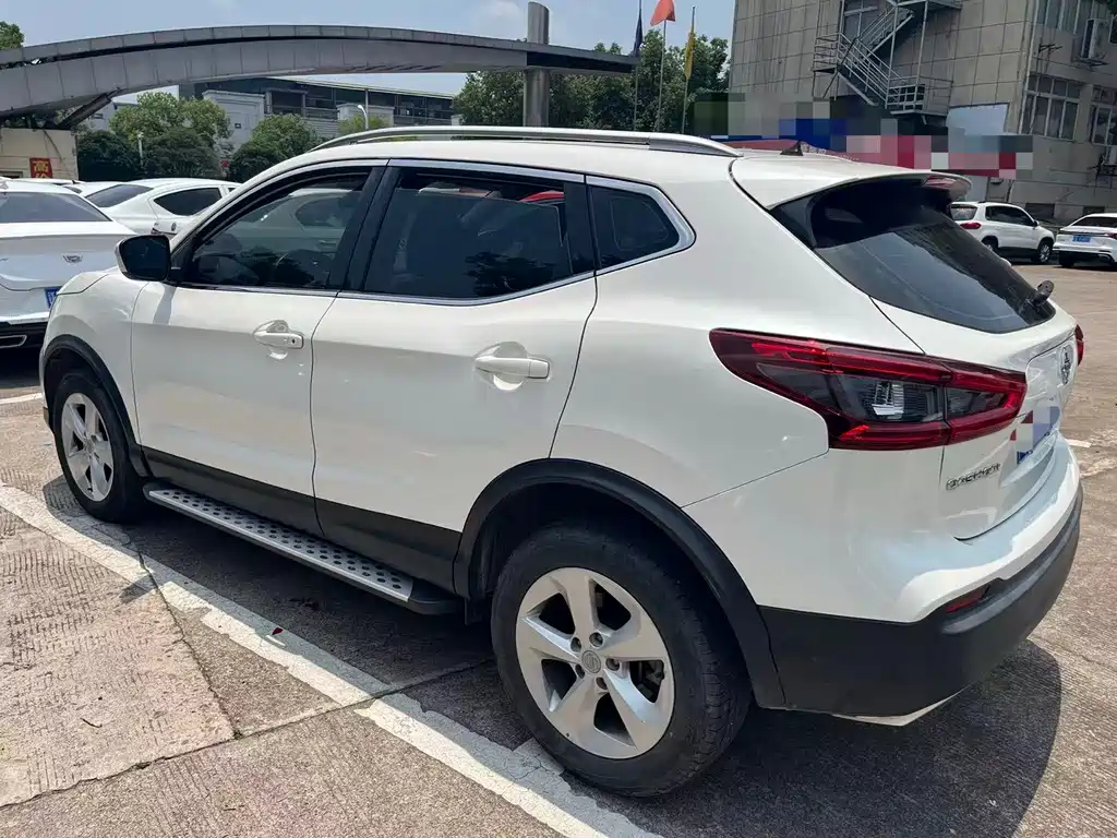 Nissan Qashqai 2022 — фото 4