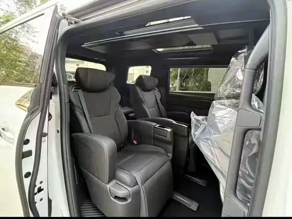 Toyota Alphard 2025