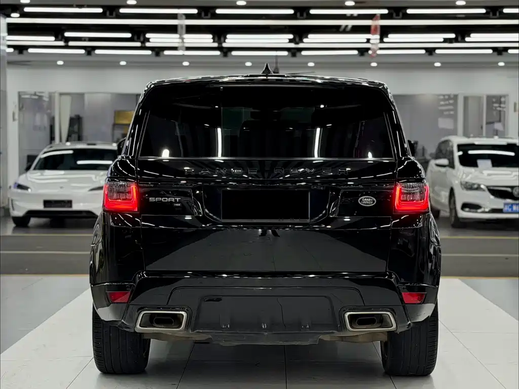 Land Rover Sport 2020 — фото 6
