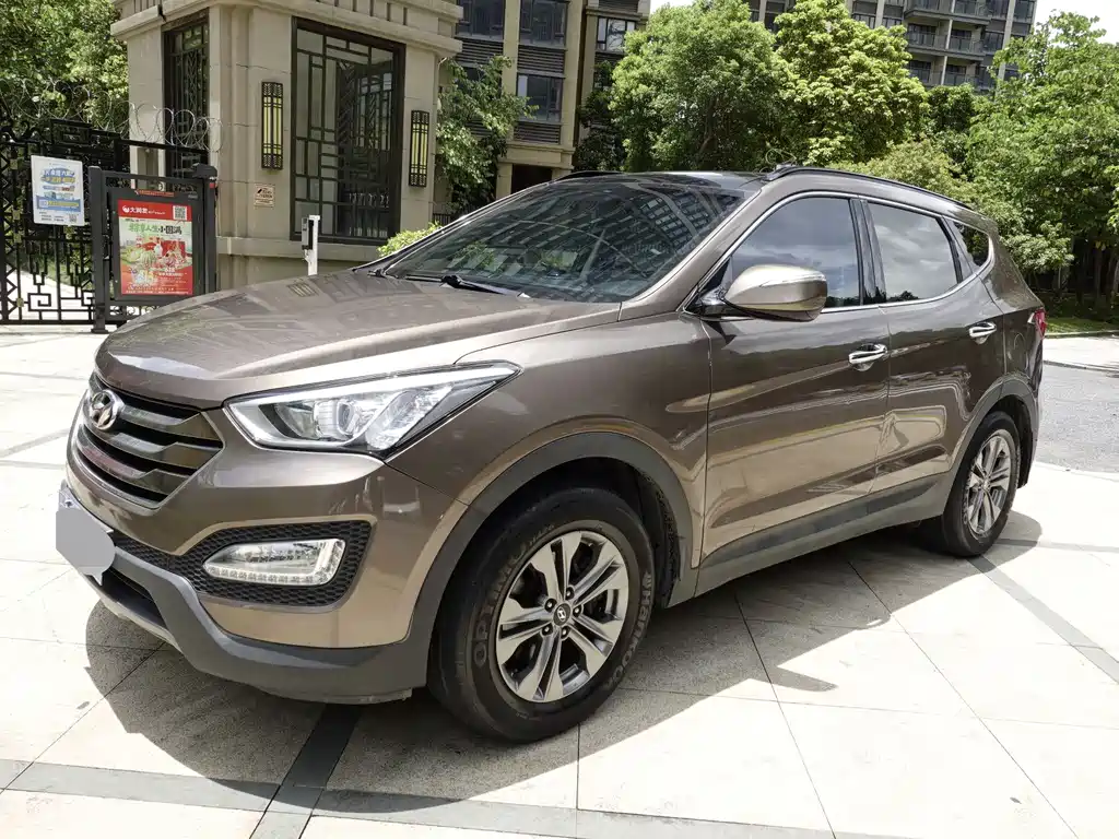 Hyundai Santa Fe 2014