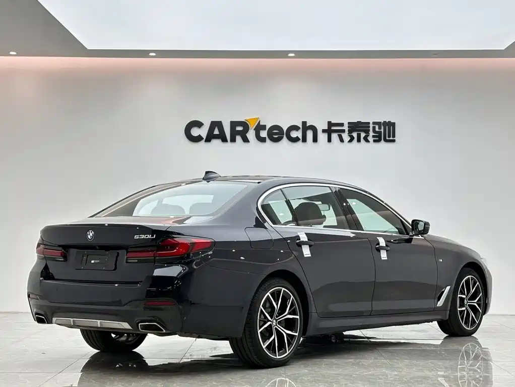 BMW 5 Series 2022