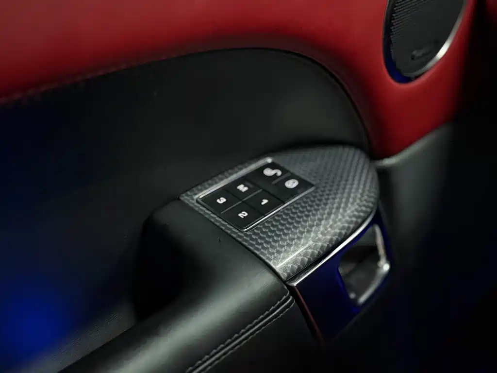 Land Rover Sport 2020 — фото 14