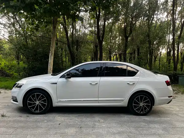 Skoda Octavia 2021