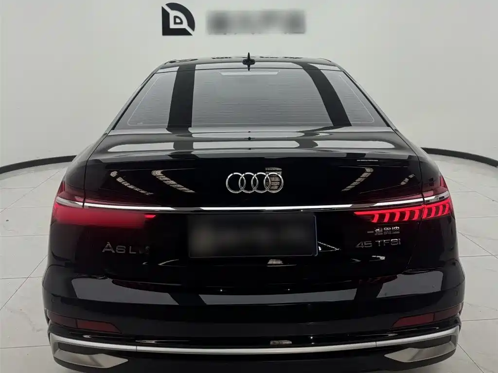 Audi A6L 2024 — фото 14