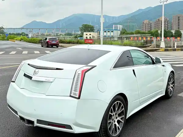 Cadillac CTS 2013