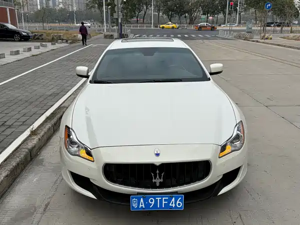 Maserati Quattroporte 2014