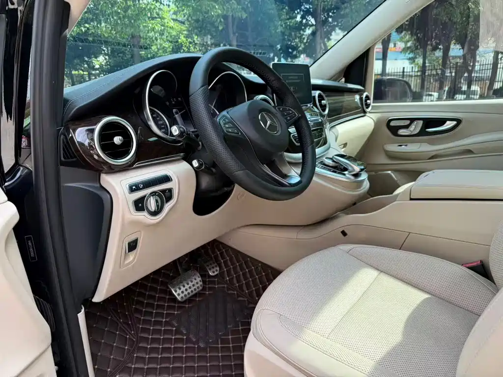 Mercedes-Benz V-Class 2019