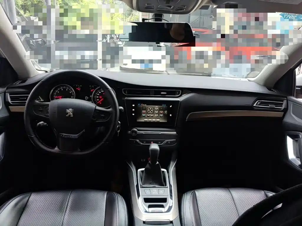 Peugeot 408 2016 — фото 10