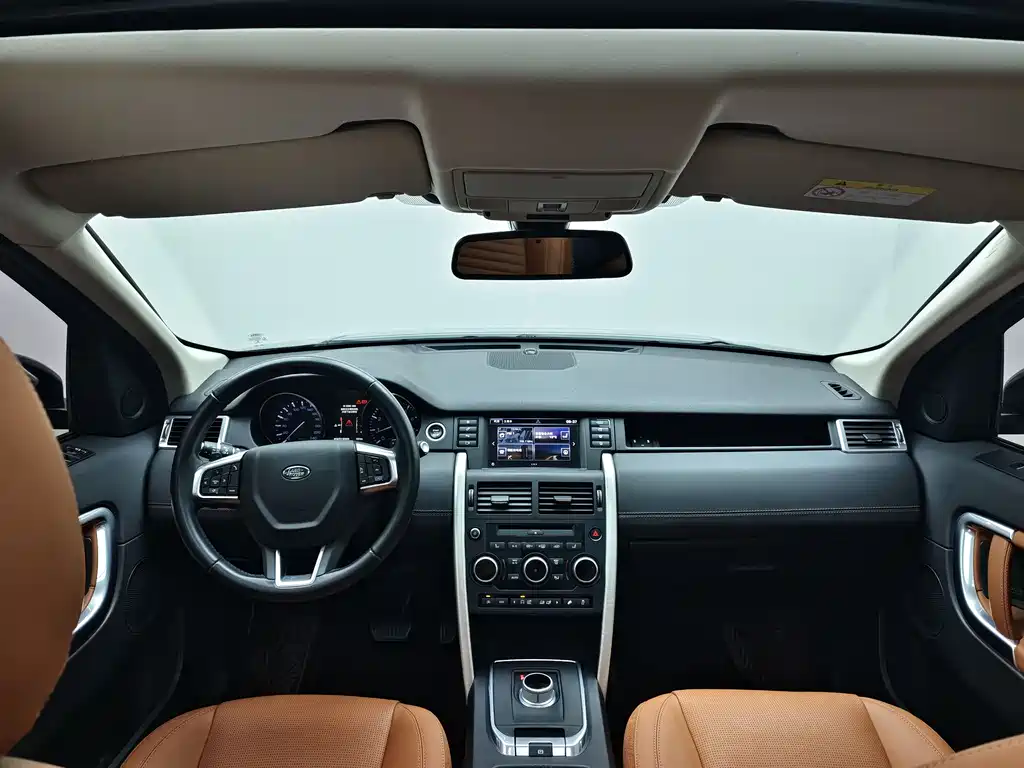 Land Rover Discovery Sport 2015 — фото 7