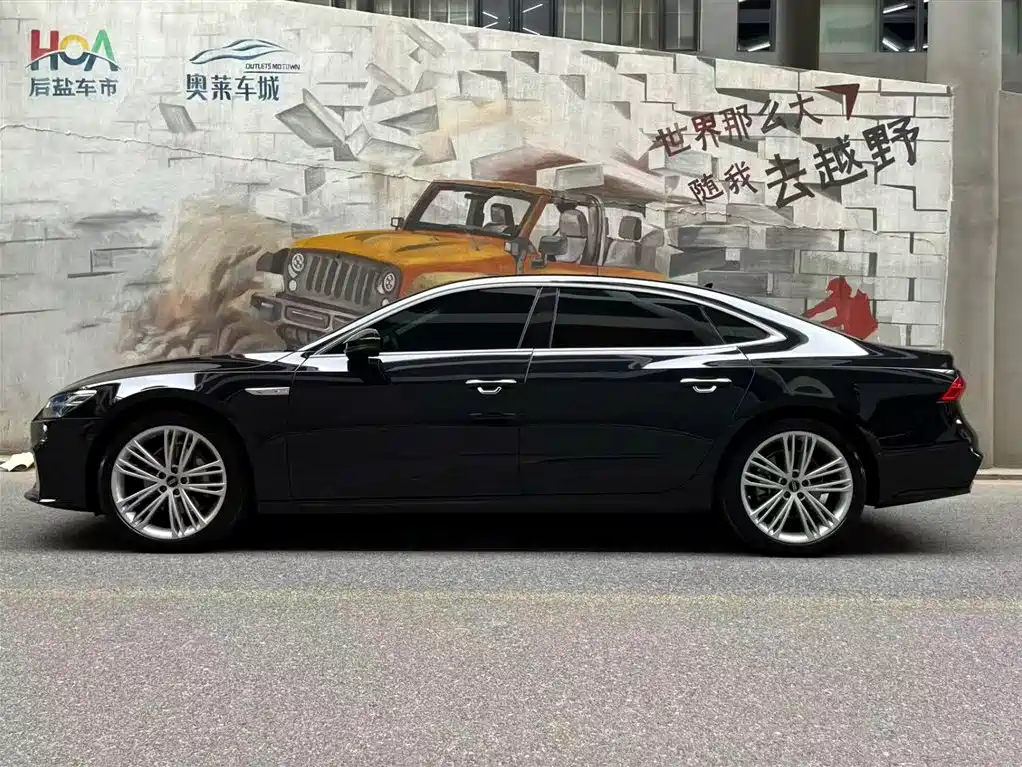 Audi A7L 2025 — фото 3