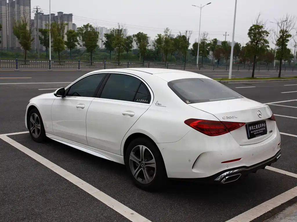 Mercedes-Benz C-Class 2022 — фото 2