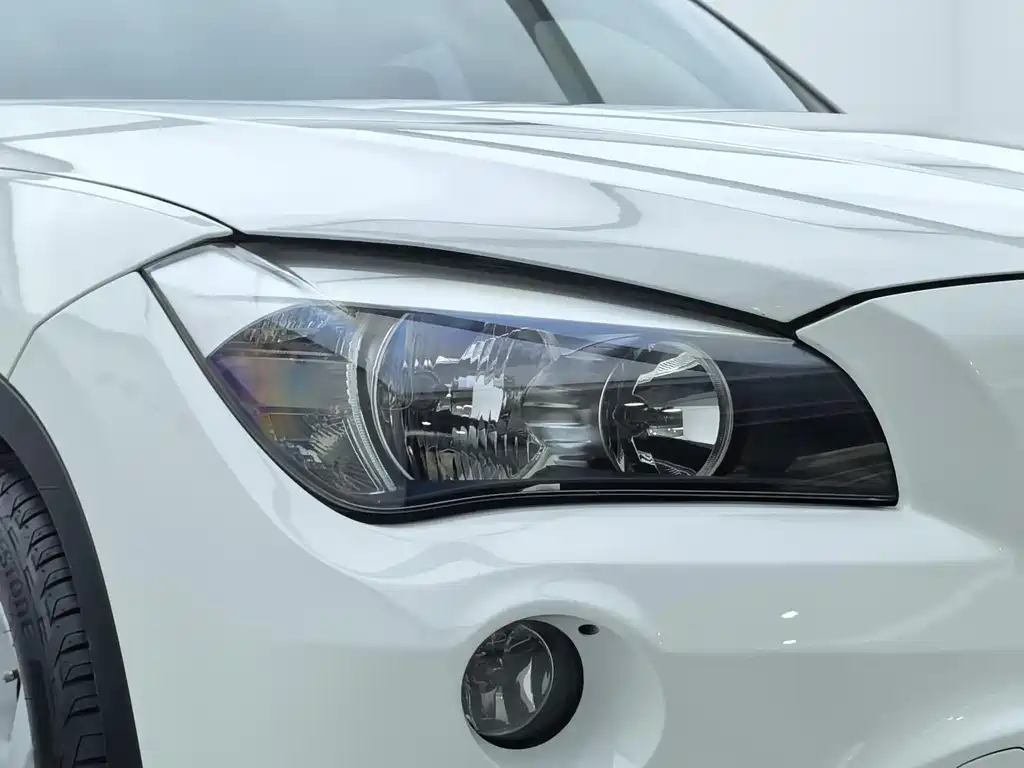 BMW X1 2015 — фото 20
