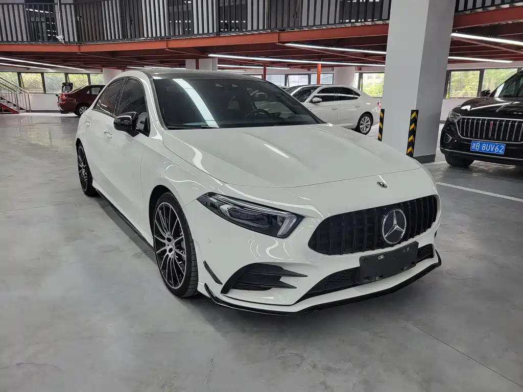 Mercedes-Benz A-Class AMG 2023 — фото 3