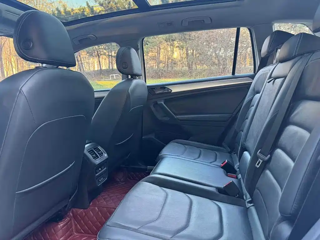 Volkswagen Tiguan L 2019 — фото 8