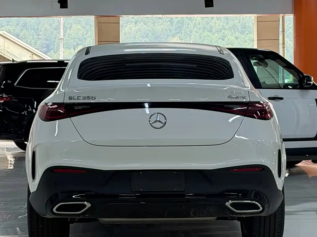 Mercedes-Benz GLC Coupe 2025 — фото 8