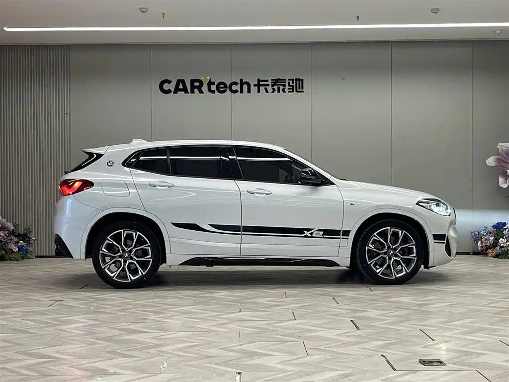 BMW X2 2022 — фото 4