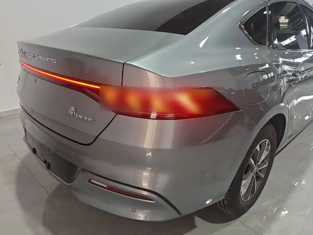 BYD Qin PLUS 2025 — фото 8