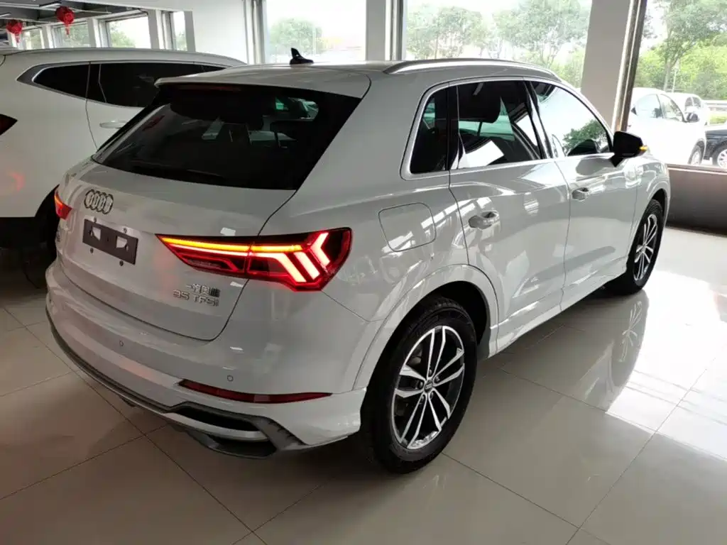 Audi Q3 2022