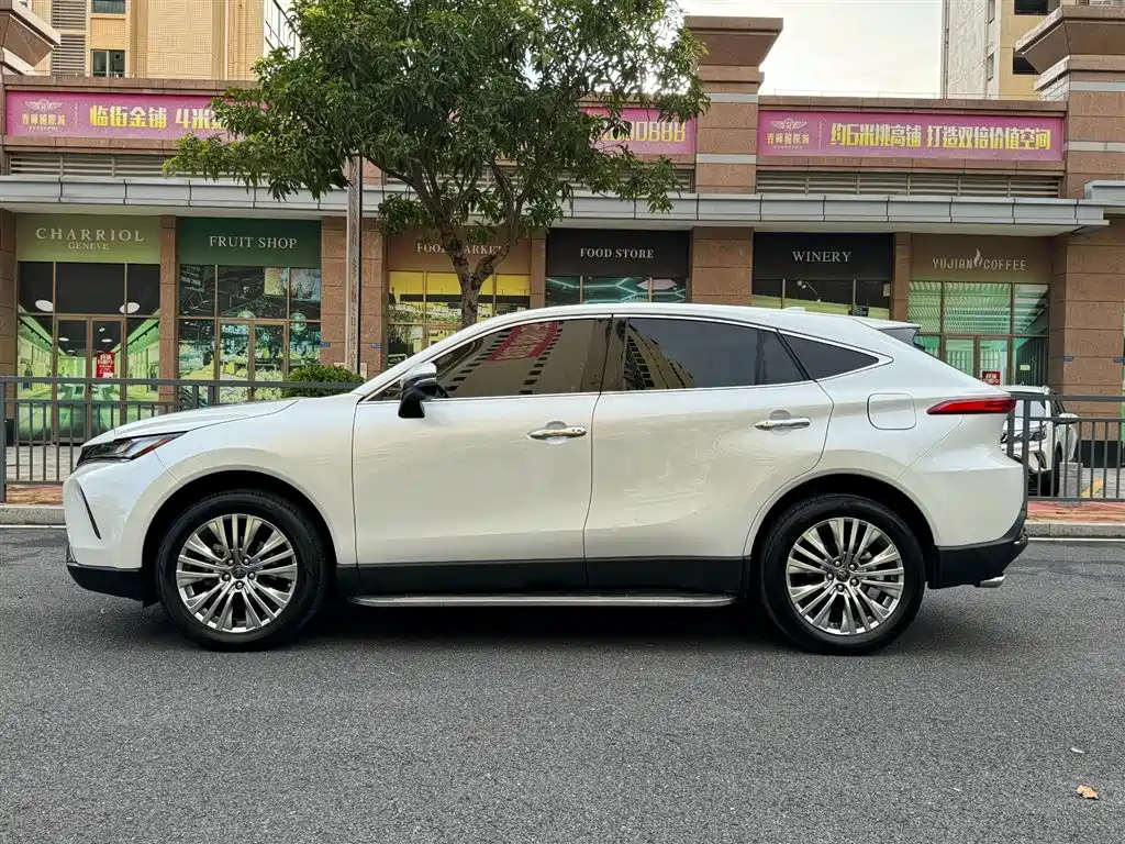 Toyota Harrier 2022 — фото 10