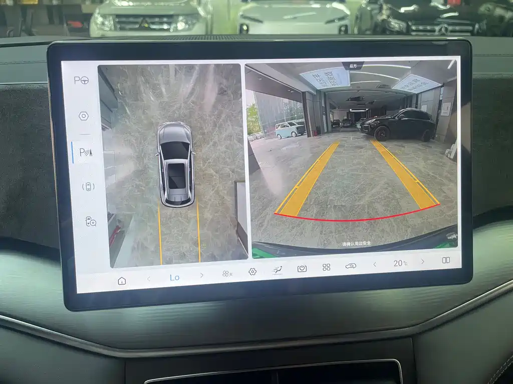 BYD L DM-i 2025 — фото 18