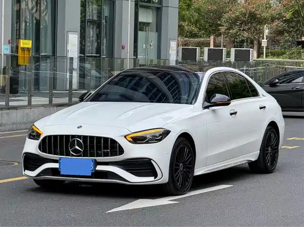Mercedes-Benz C-Class 2021