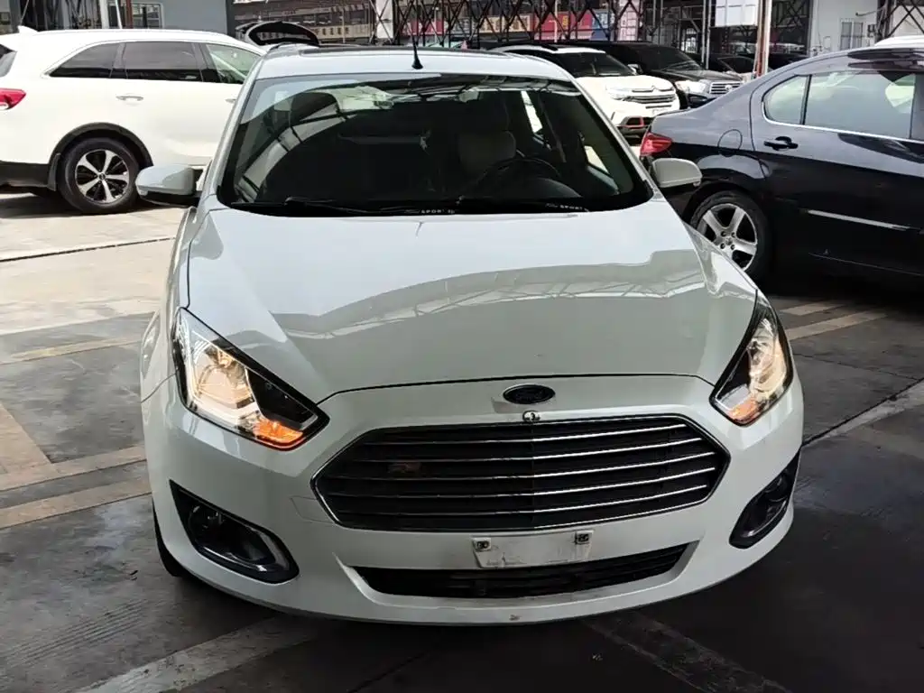 Ford Forrest 2015