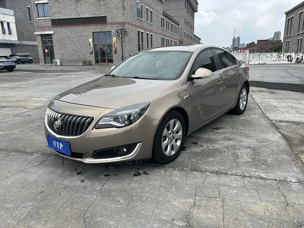 Buick Regal 2015 — фото 1