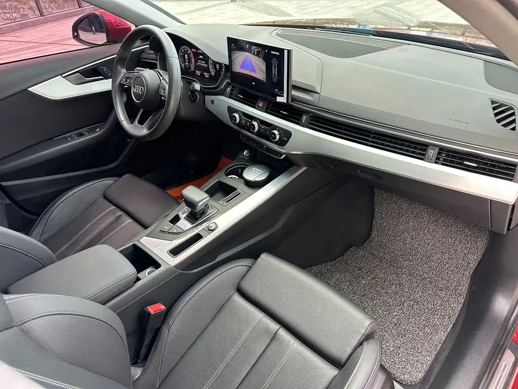 Audi A4L 2020 — фото 10