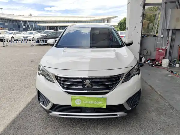 Peugeot 5008 2018