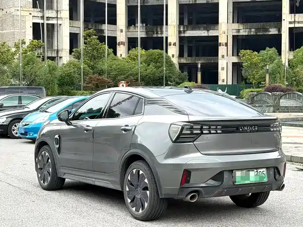 Lynk & Co 05 EM-P 2021
