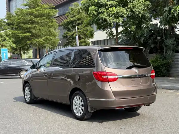 Buick GL8 2018