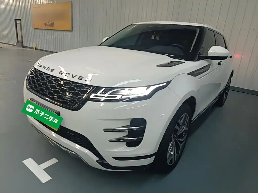 Land Rover Range Rover Evoque 2023 — фото 1