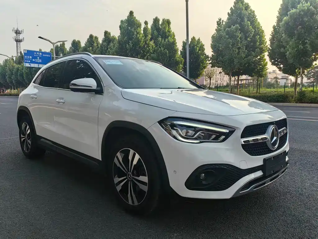 Mercedes-Benz GLA 2021 — фото 3