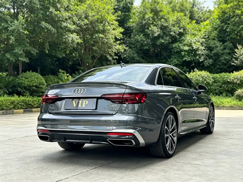 Audi A4L 2020 — фото 5
