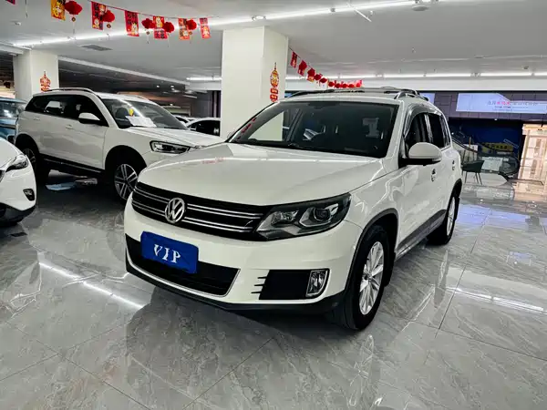 Volkswagen Tiguan 2014