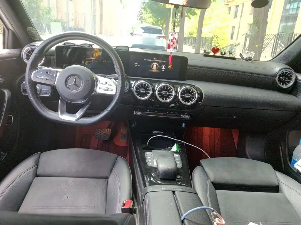 Mercedes-Benz A-Class 2021 — фото 13