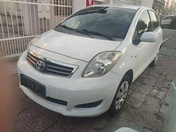 Toyota Yaris 2013