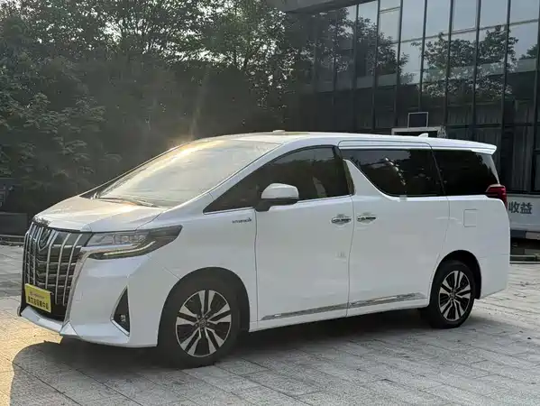 Toyota Alphard 2018