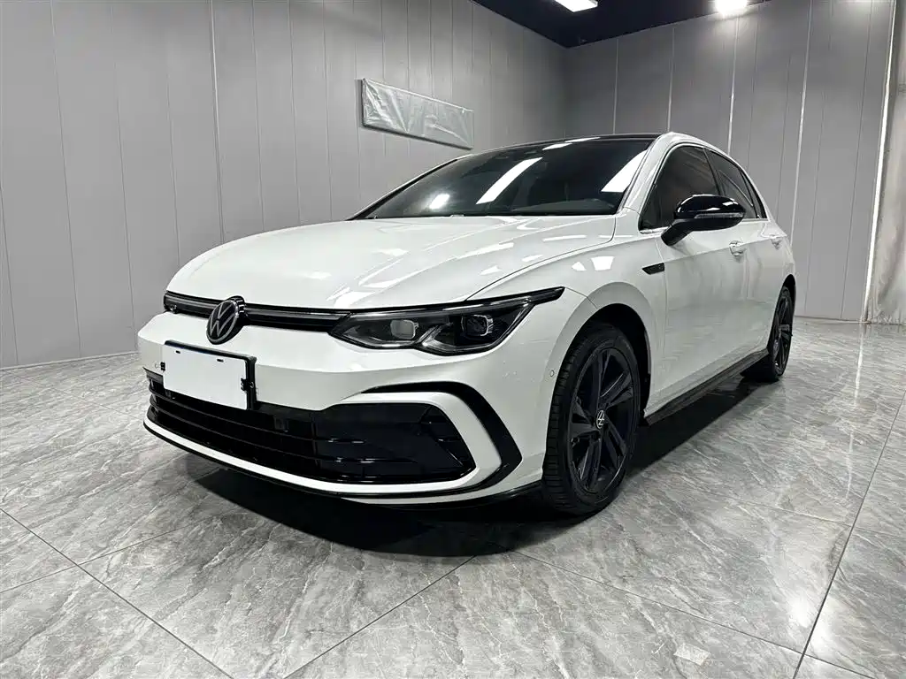 Volkswagen Golf 2022