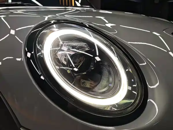 MINI MINI 2022