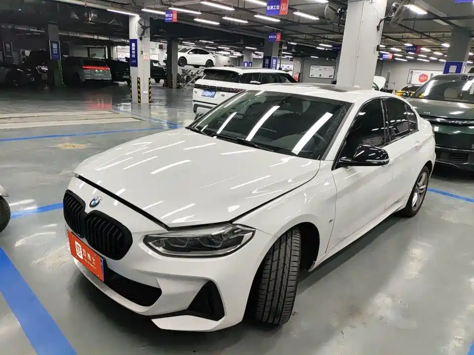 BMW 1 Series 2022